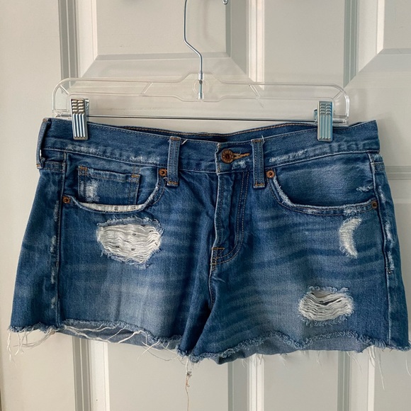 HOLLISTER, AMERICAN EAGLE, LUCKY BRAND, FOREVER 21 - Picture 7 of 8